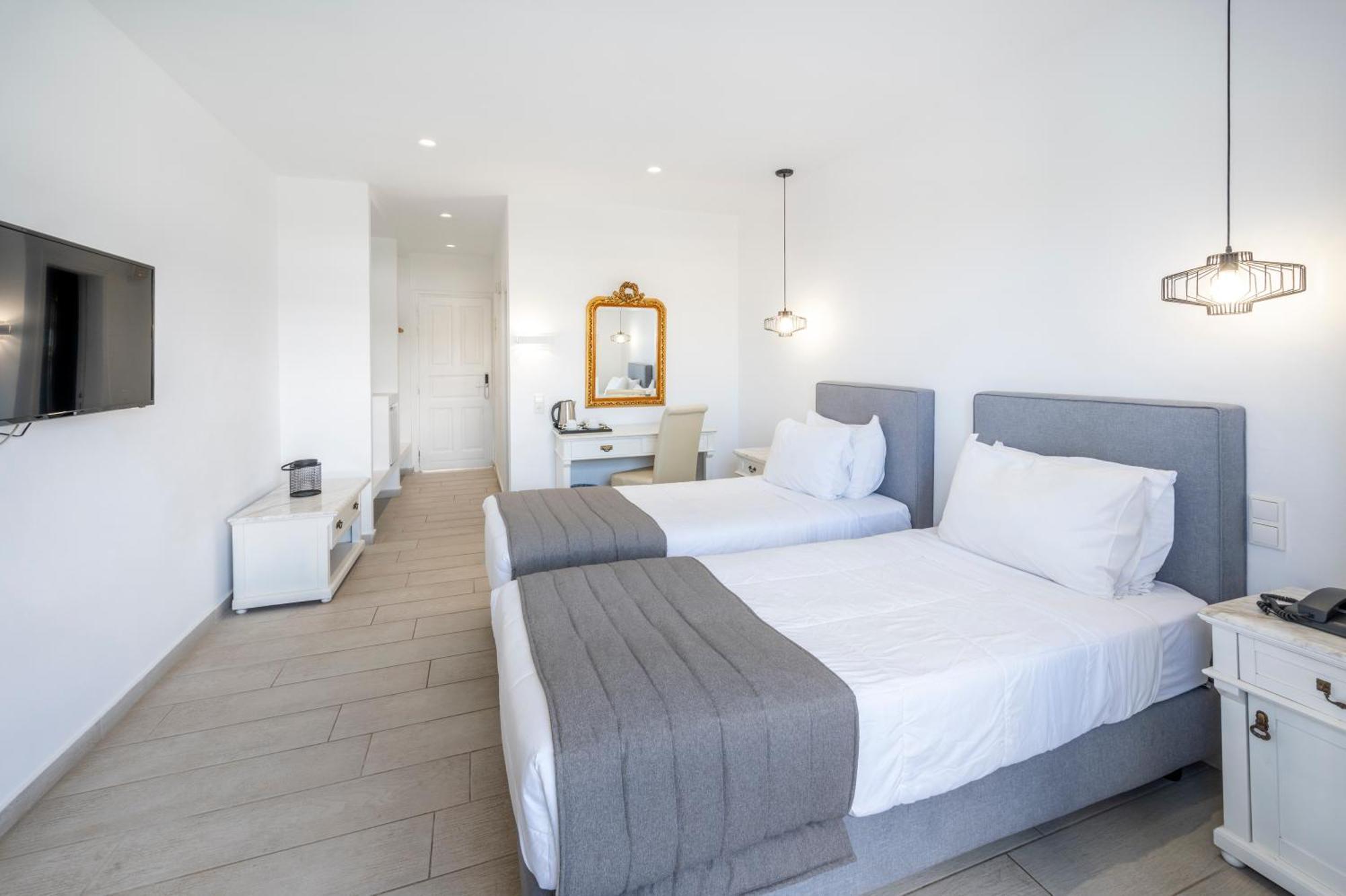 Smy Mediterranean White Santorini (Adults Only) Kamari  Exterior photo
